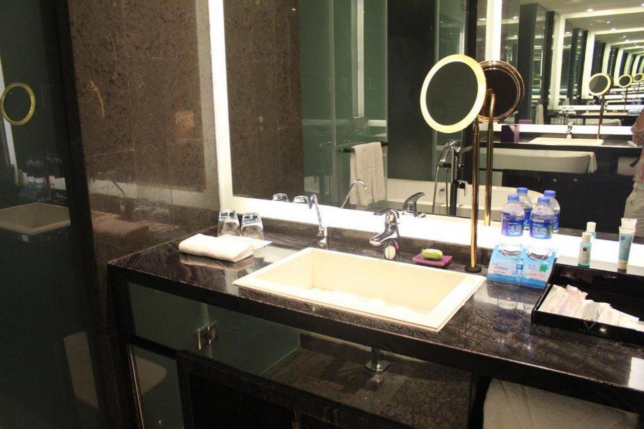 Wongtee V Hotel Shenzhen Buitenkant foto