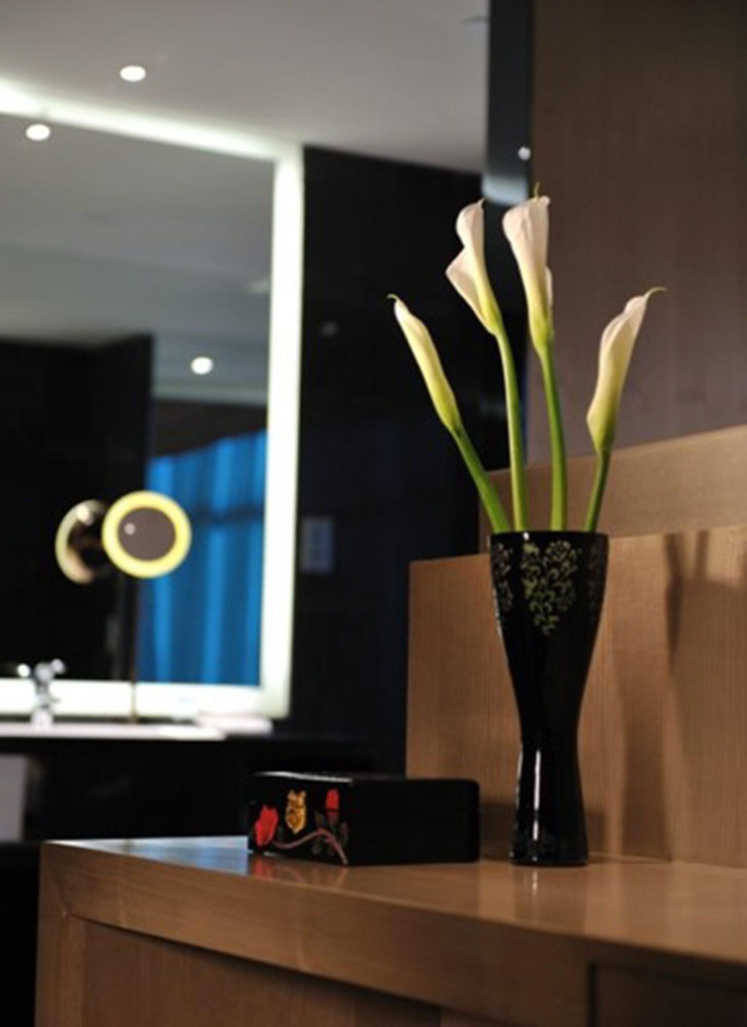 Wongtee V Hotel Shenzhen Buitenkant foto