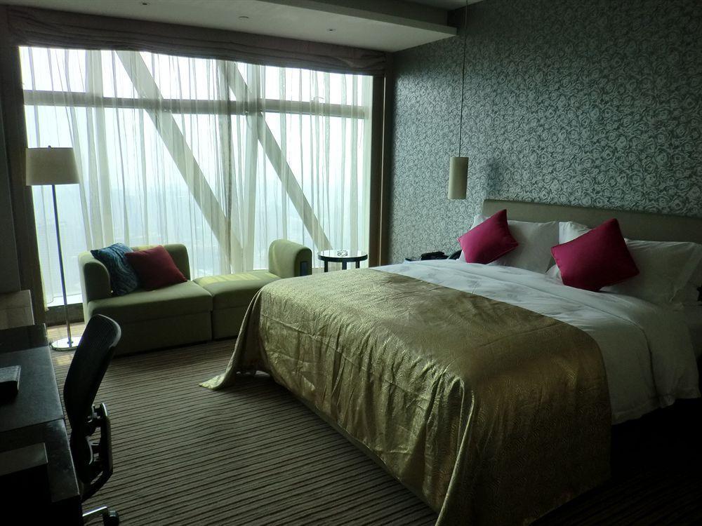 Wongtee V Hotel Shenzhen Buitenkant foto