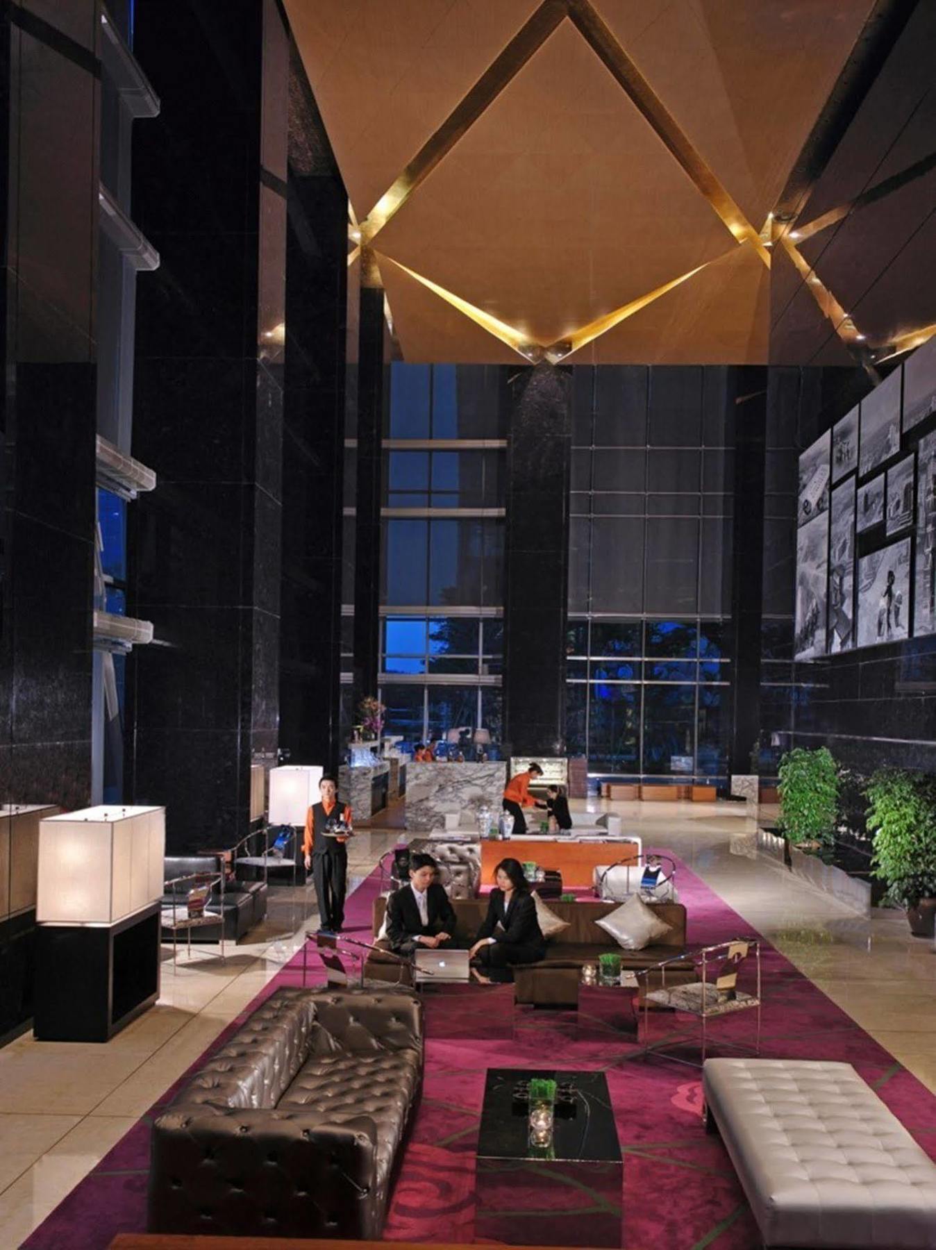 Wongtee V Hotel Shenzhen Buitenkant foto